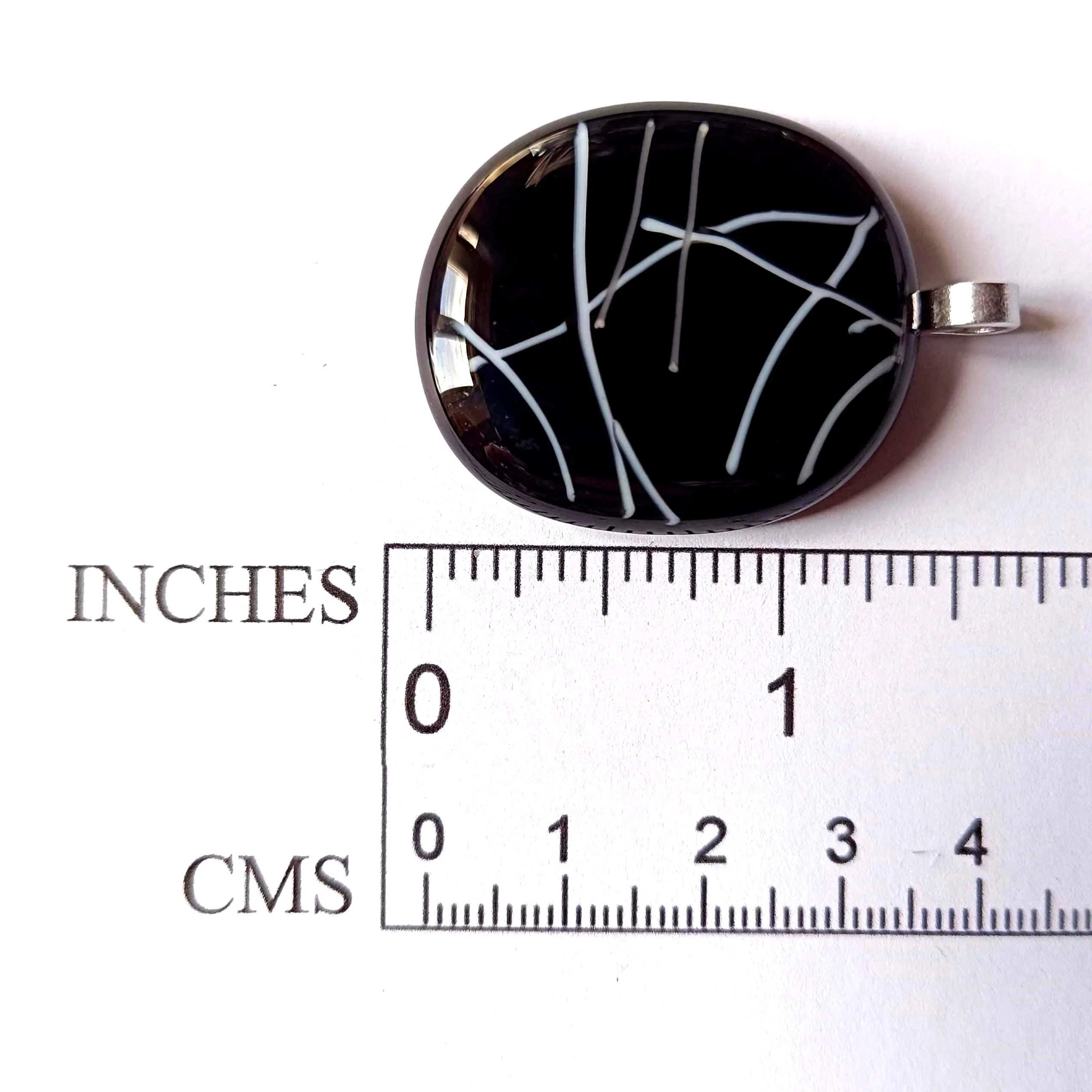 Monochrome fused glass pendant with cord necklace, handmade jewellery - Photo 3