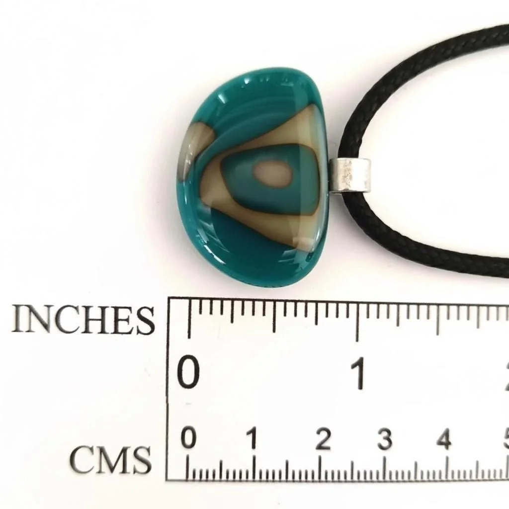 Turquoise and vanilla fused glass pendant necklace - Photo 4