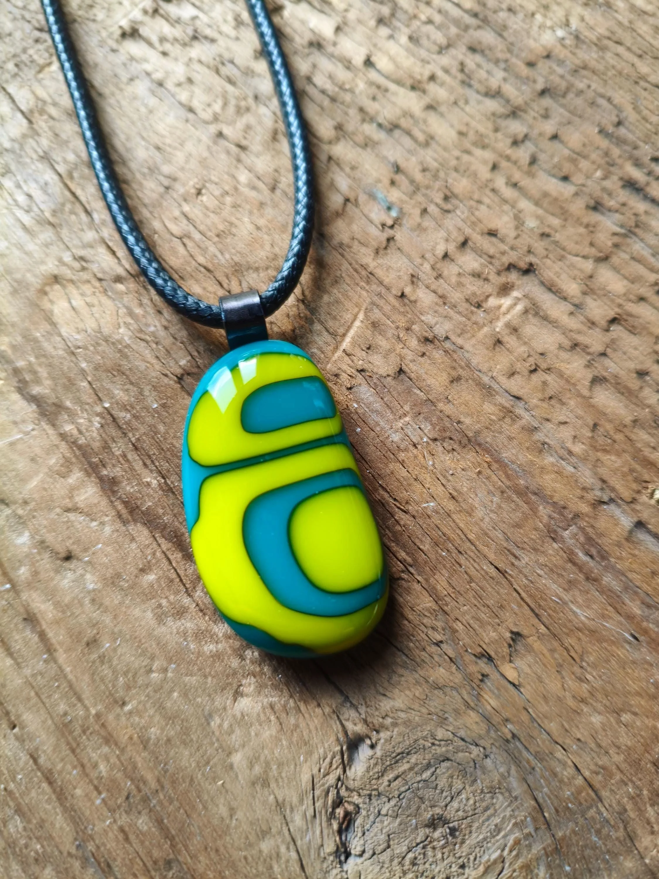 Handcrafted turquoise and lime glass abstract pendant necklace - Photo 2