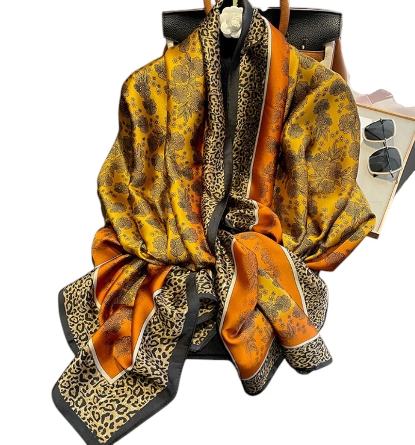 Foulard long femme 180 x 90 cm Polyester effet soie LEOPARD FLEURI FOU 320 E